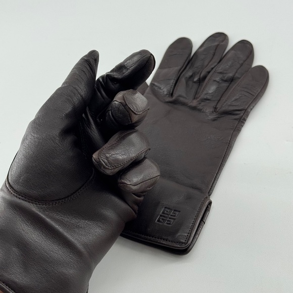 Givenchy Leather Glows - Picture 6 of 6